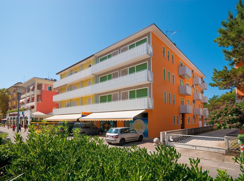 Ida Apartment Bibione Bagian luar foto